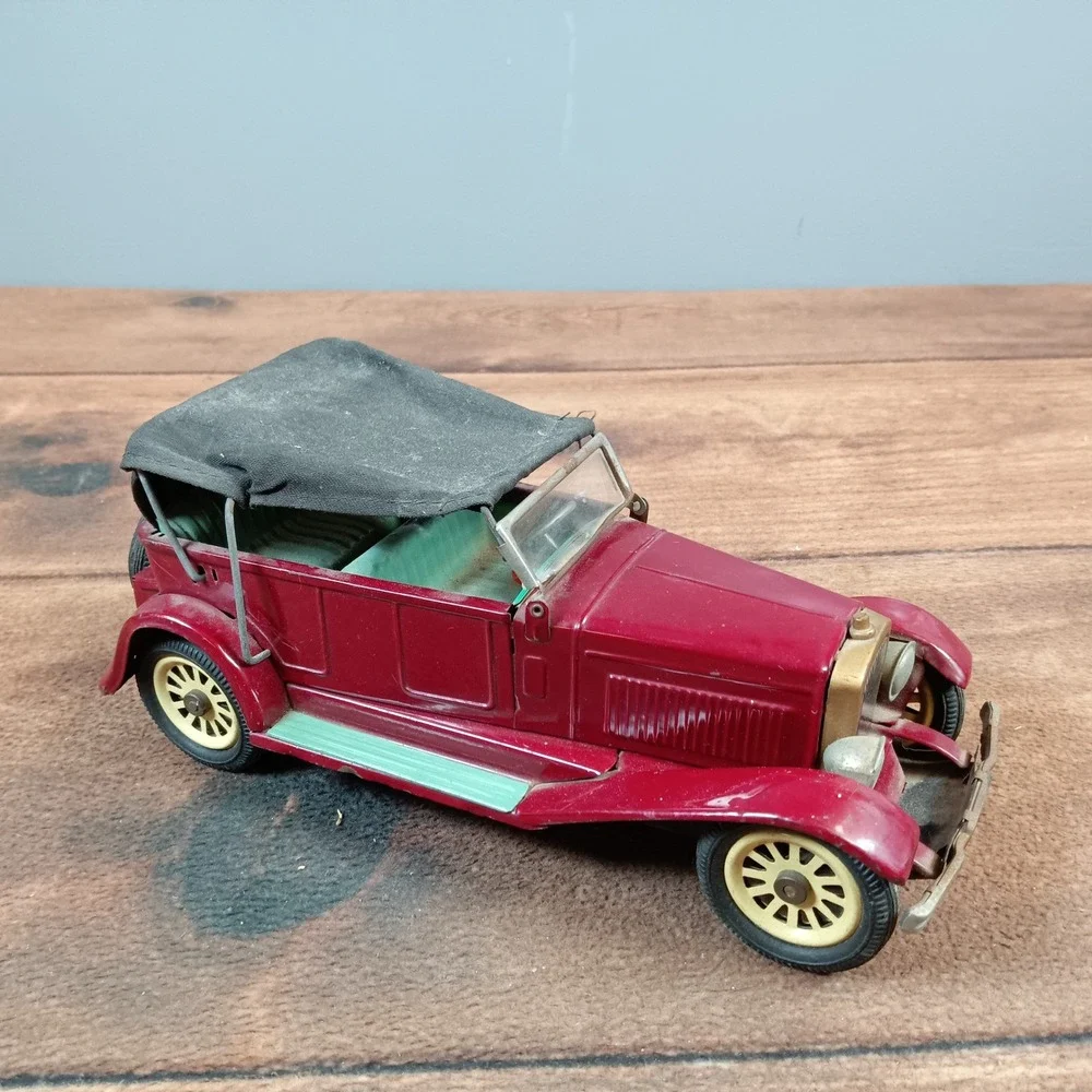 Vintage Tin Litho 1925 Touring Car Burgundy Convertible Toy S-1925 Plate